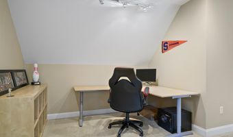 4 Chablis Ct, Bedford, NH 03110