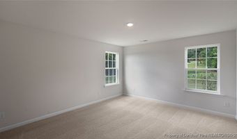 1052 Misty Creek Dr, Aberdeen, NC 28315