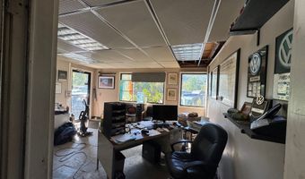 404 New Hartford Rd, Barkhamsted, CT 06063