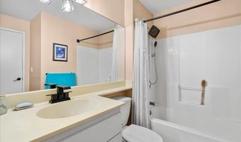 60 Kunihi Ln 337, Kahului, HI 96732
