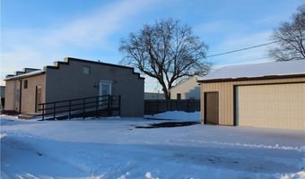 635 Fairfax St, Altoona, WI 54720