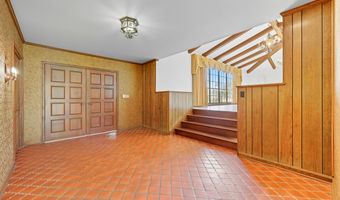 1313 E COAST Dr, Atlantic Beach, FL 32233