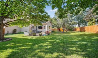 1235 Bentwood Ct, Altoona, IA 50009