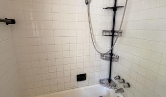35 Myrick St, Barnwell, SC 29812