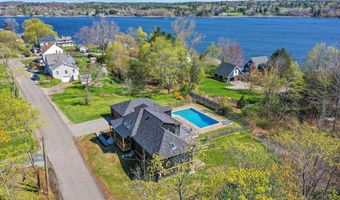 16 Cottage St, Belfast, ME 04915