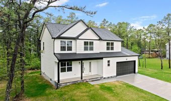450 Fremont Ave, Bayville, NJ 08721