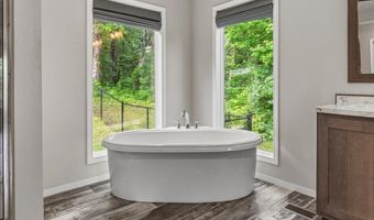 204 County Road 439, Athens, TN 37303