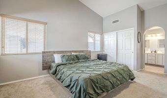 751 W SARAGOSA St, Chandler, AZ 85225