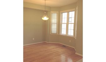 810 MANCHESTER Dr, Ambler, PA 19002
