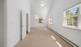 9 Spring St, Jamestown, RI 02835
