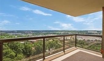 309 YOAKUM Pkwy 1218, Alexandria, VA 22304