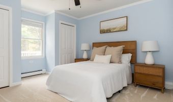 2 Grand St, Alloway, NJ 07422