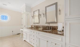 136 Adams Point Rd, Barrington, RI 02806