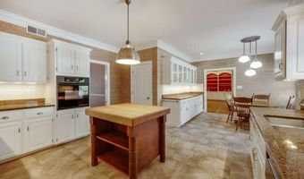 150 Walton Creek Rd, Athens, GA 30607