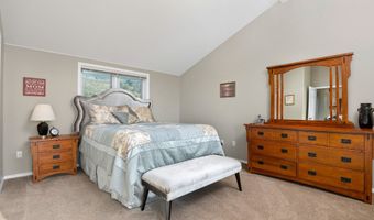 18000 OCEAN Blvd, Rockaway Beach, OR 97136
