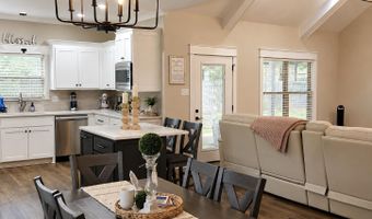 204 Heather Loop, Beebe, AR 72012