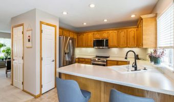 2932 SW Meadow Ridge Dr, Ankeny, IA 50023