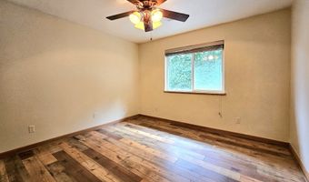 17174 OCEAN PARK Ct, Brookings, OR 97415