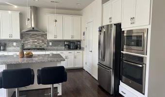 24823 BARRINGTON GROVE Ct, Aldie, VA 20105