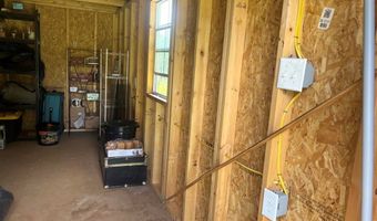 916 County Road 6632, Banks, AL 36005