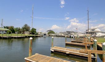 127 Old Causeway Rd 27, Atlantic Beach, NC 28512