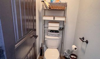 1837 Hays Dr, Carlsbad, NM 88220
