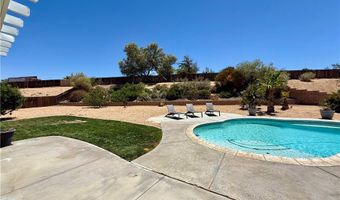 13572 Kurena Rd, Apple Valley, CA 92308
