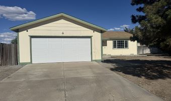 217 7th St, Fernley, NV 89408