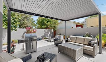 328 Fontana Pl NE, Albuquerque, NM 87108