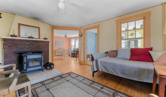 103 Green St, Augusta, ME 04330
