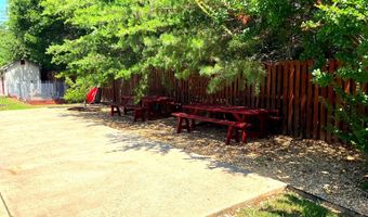 601 ACCOTON Dr, Accokeek, MD 20607