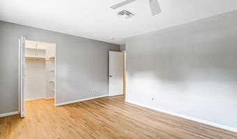 8402 CAMDEN St, Alexandria, VA 22308