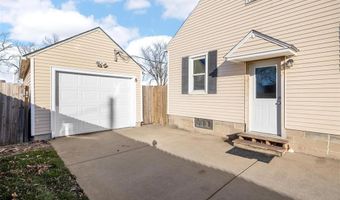 301 Roosevelt St, Alburnett, IA 52202