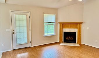 15 Pennine Ln, Bella Vista, AR 72714