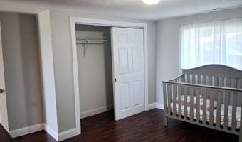 129 W Cline St, Aurora, MO 65605