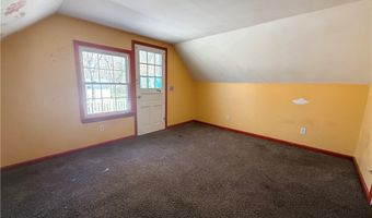 39 Pine Hill Dr, Alfred, NY 14802