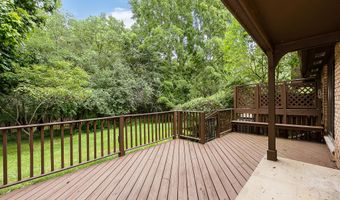 1040 Greenhills Dr, Ann Arbor, MI 48105