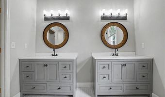 10785 Tuxford Dr, Alpharetta, GA 30022