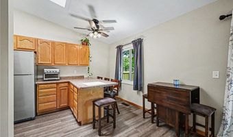 4376 Arden View Ct, Arden Hills, MN 55112