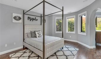 20 Red Brook Xing, Lincoln, RI 02865