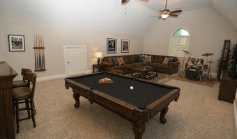 428 STERLING PARK Cir, Alabaster, AL 35007