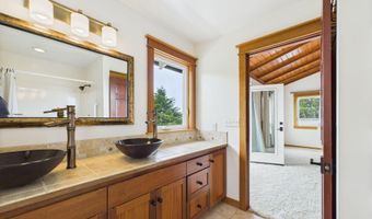 446 Highland Ave, Huron, CA 95570