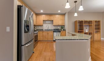 1210 N Foxdale Dr 2-213, Addison, IL 60101