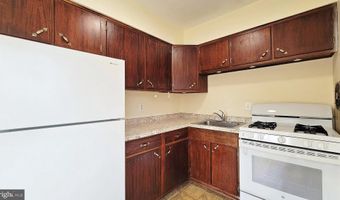2301 6TH St S, Arlington, VA 22204