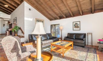 3322 Canonita Dr, Fallbrook, CA 92028