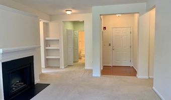 426 Eyam Hall Ln 426, Apex, NC 27502