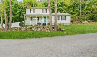 17 Boyle Ave, Cumberland, RI 02864