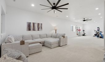 223 E 2050 N, Centerville, UT 84014
