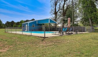 125 Peach Cider Rd, Batesburg Leesville, SC 29006