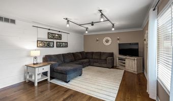 21 Laurel Ridge Dr, Alexandria, KY 41001